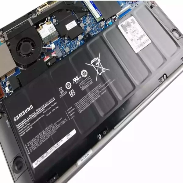 Genuine laptop battery for SAMSUNG NP900X3D - Image 3